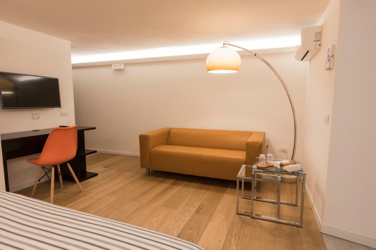 Apartment Casa Fabrizio Ai Gradoni Di Chiaia *